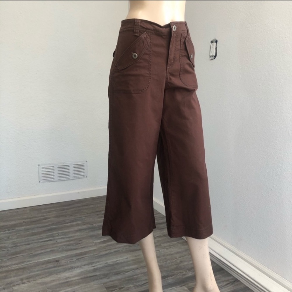 Gloria Vanderbilt Capri pants  Brown size:8